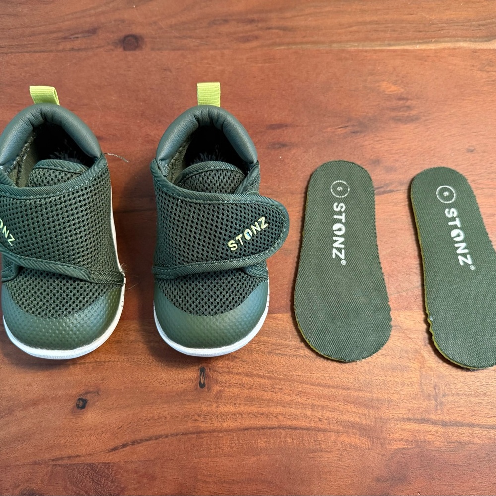 Stonz Kids Shoes 6M - Green